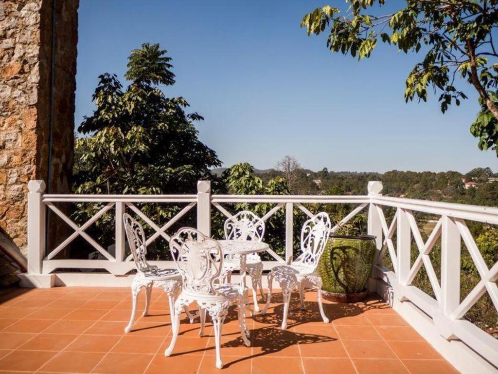 Royal Kalaw Hills Resort Eksteriør billede