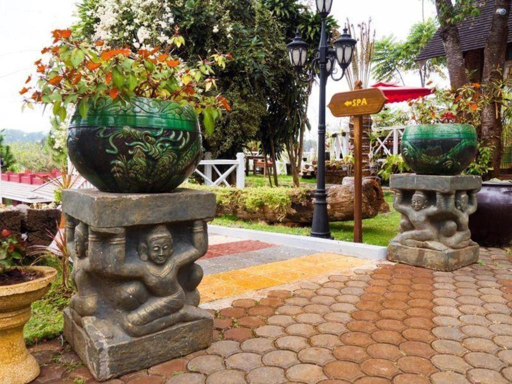 Royal Kalaw Hills Resort Eksteriør billede